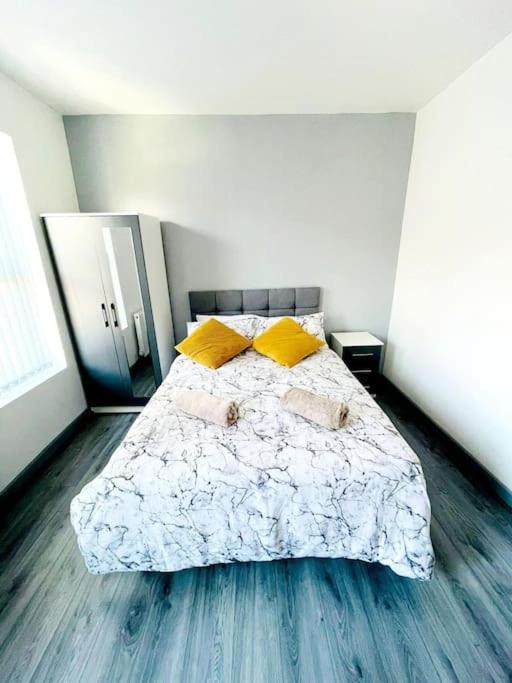 Entrepreneur Stays - 8 Guest House 리버풀 외부 사진