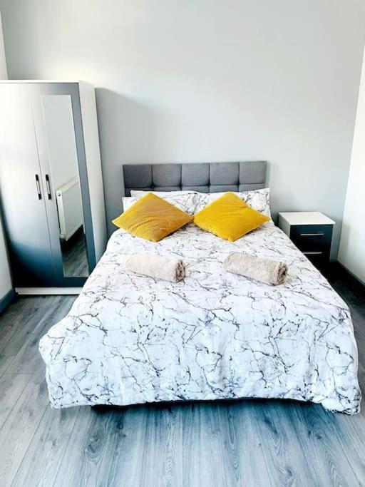 Entrepreneur Stays - 8 Guest House 리버풀 외부 사진